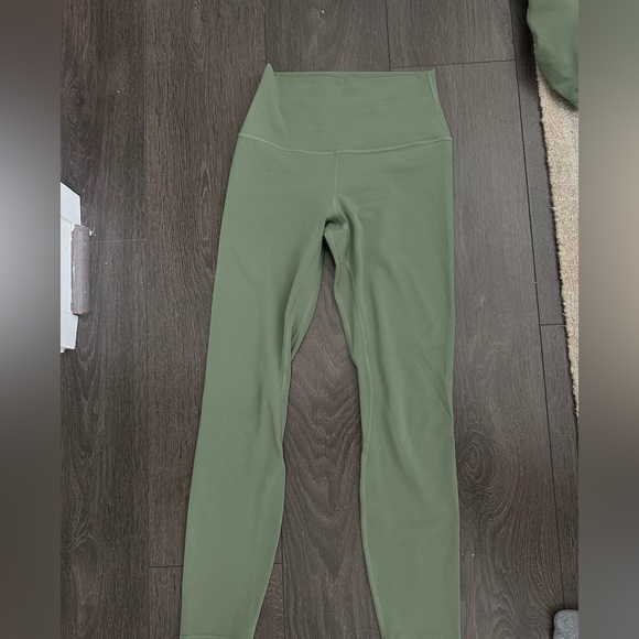 Lululemon Align 25” leggings - Picture 1 of 2